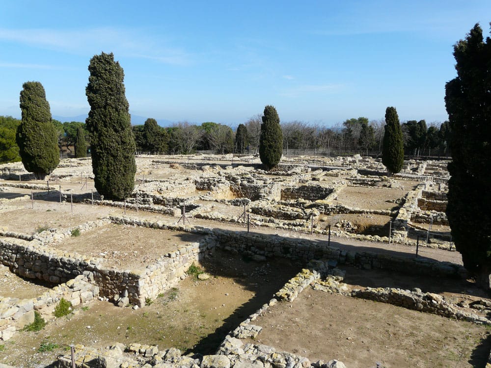 Vue générale du site archéologique d'Ampurias.